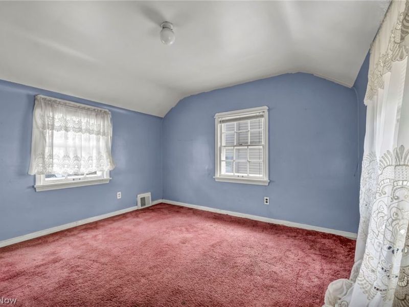 9704 S Highland Avenue, Garfield Heights, OH 44125 Photo 22