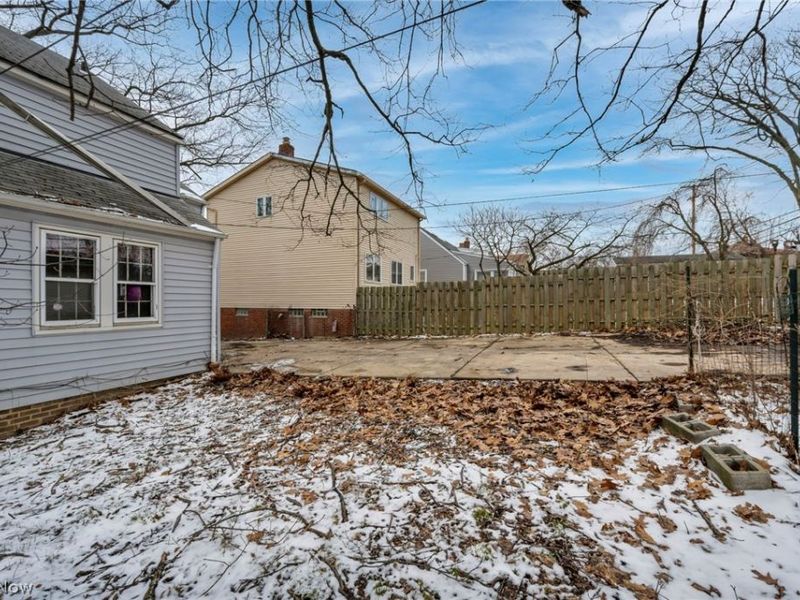 9704 S Highland Avenue, Garfield Heights, OH 44125 Photo 34