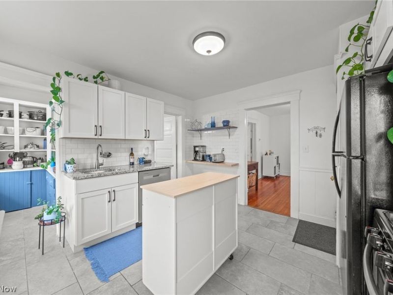 1356 W 58th Street, Cleveland, OH 44102 Photo 26