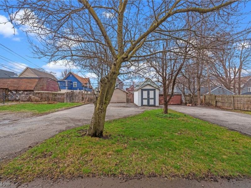 1356 W 58th Street, Cleveland, OH 44102 Photo 28