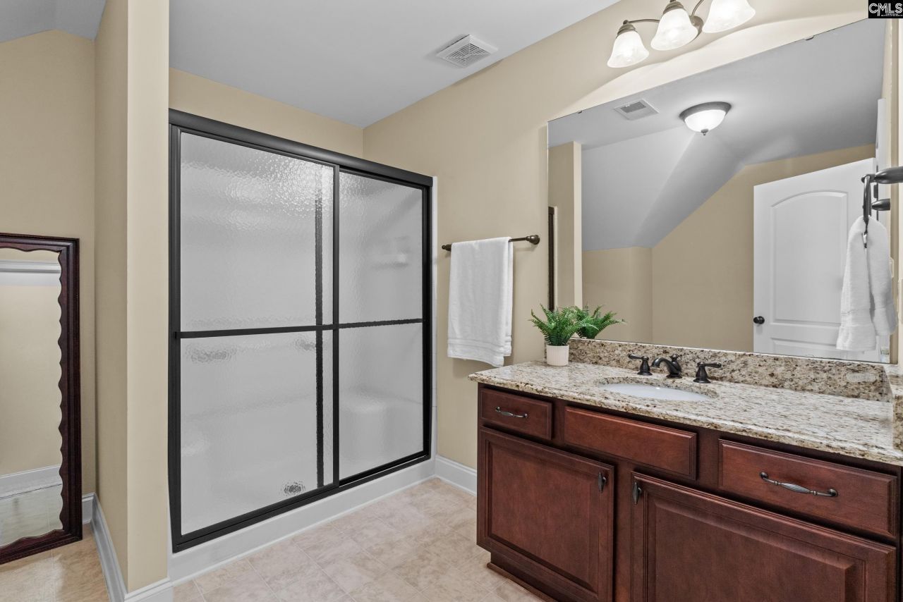 101 Port O'call Place  Photo 35