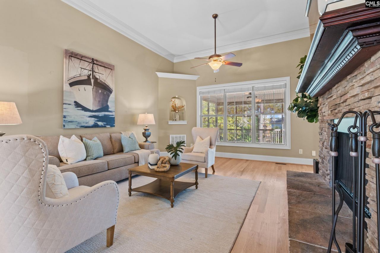 101 Port O'call Place  Photo 6