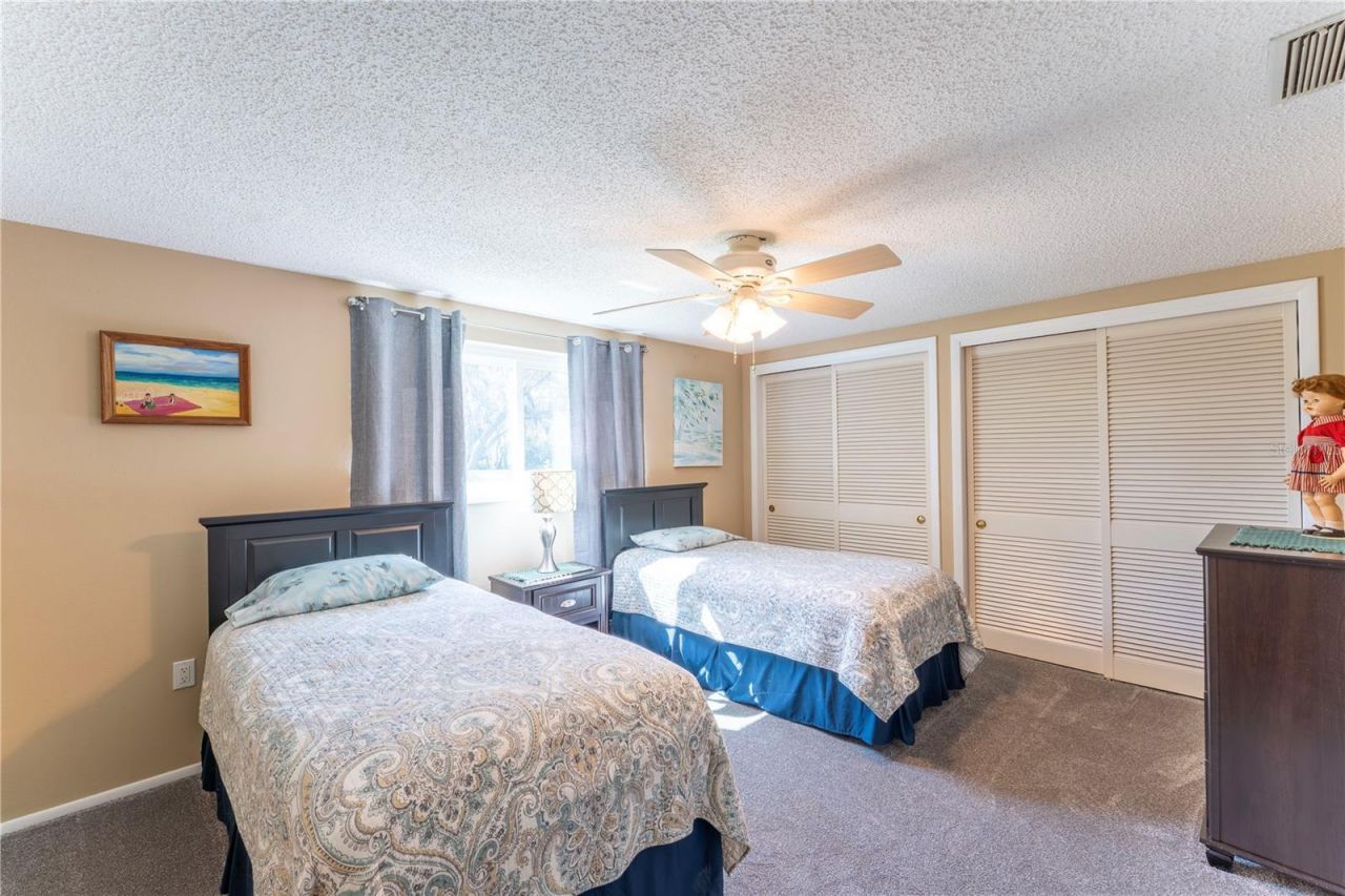 8210 Valley Stream Lane, Hudson, FL 34667 Photo