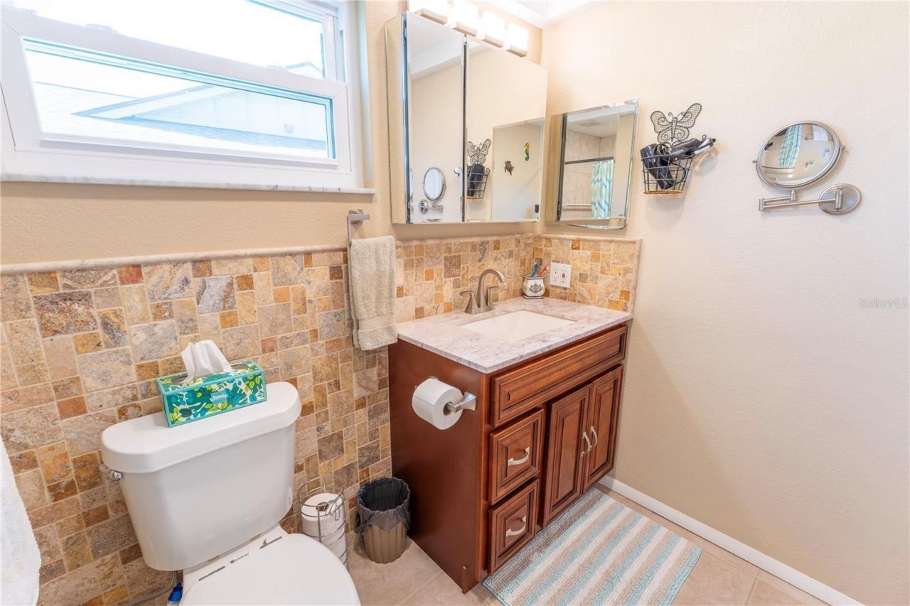 8210 Valley Stream Lane, Hudson, FL 34667 Photo