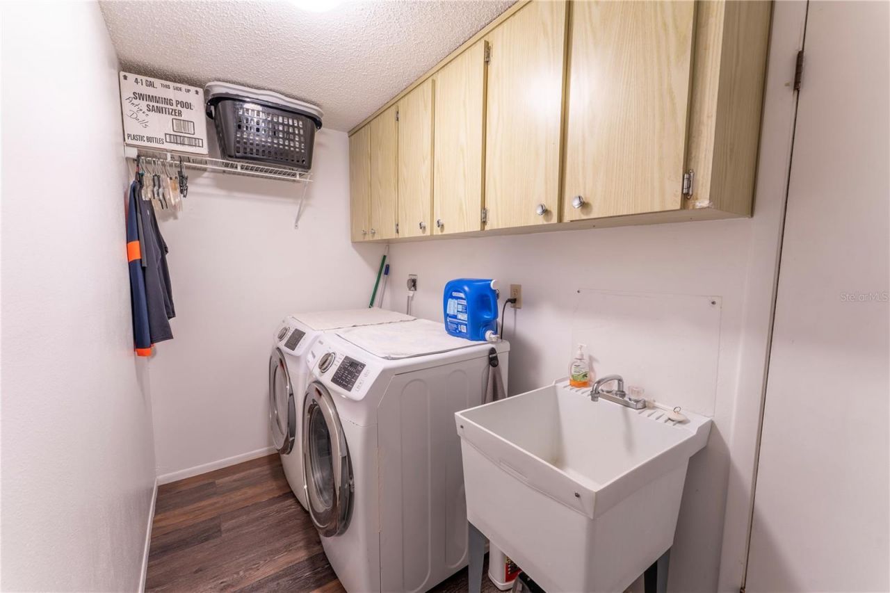 8210 Valley Stream Lane, Hudson, FL 34667 Photo