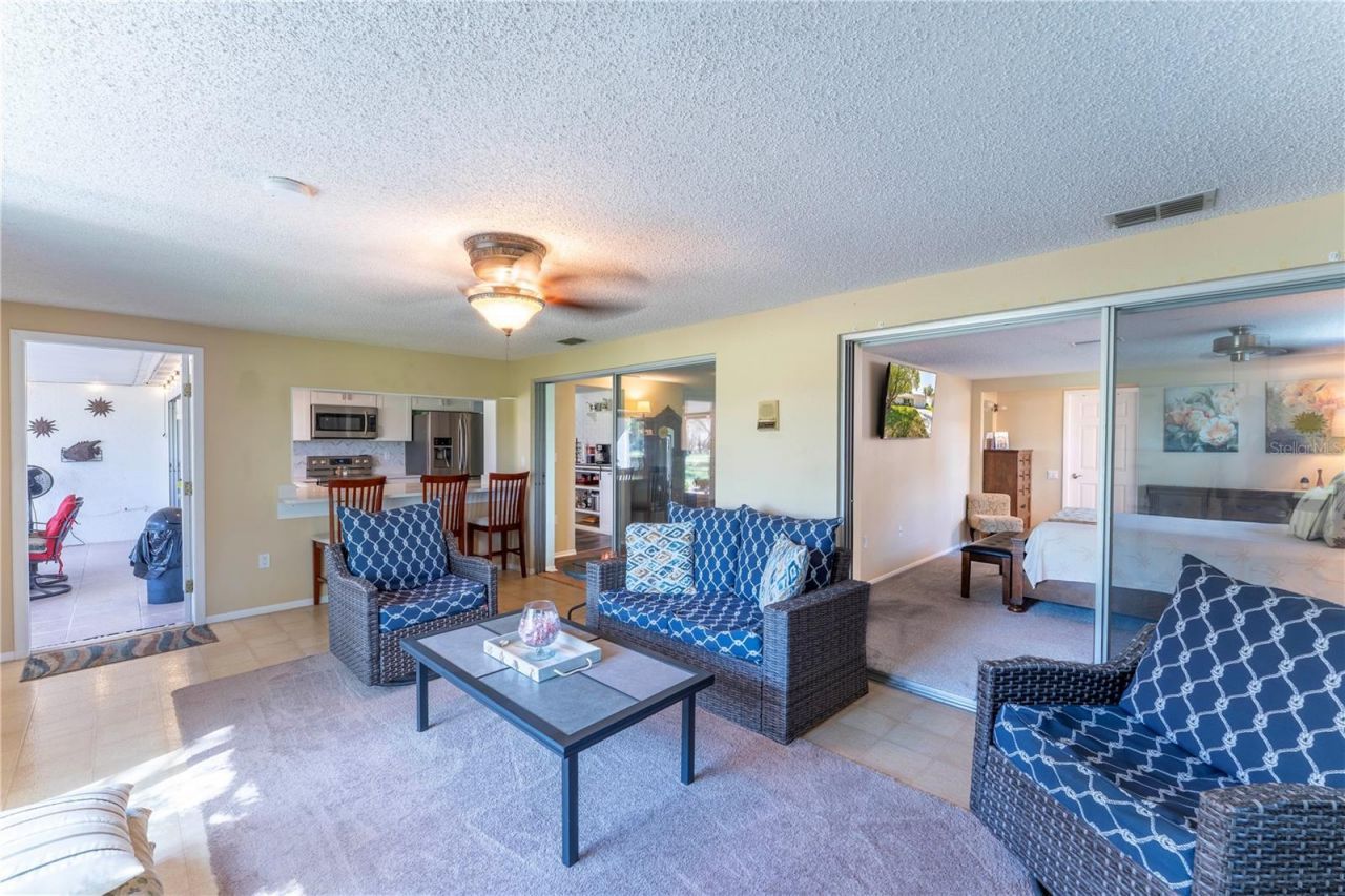 8210 Valley Stream Lane, Hudson, FL 34667 Photo