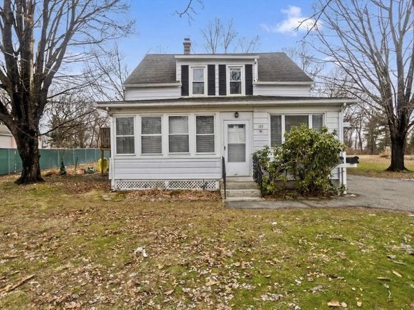 177 Marion St, Chicopee, MA 01013