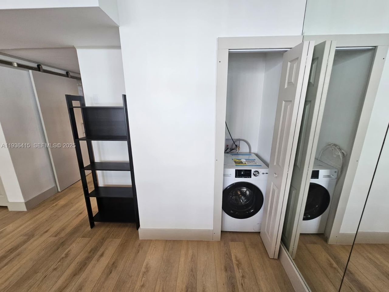 1408 Brickell Bay Dr , Unit 316, Miami, FL 33131 Photo