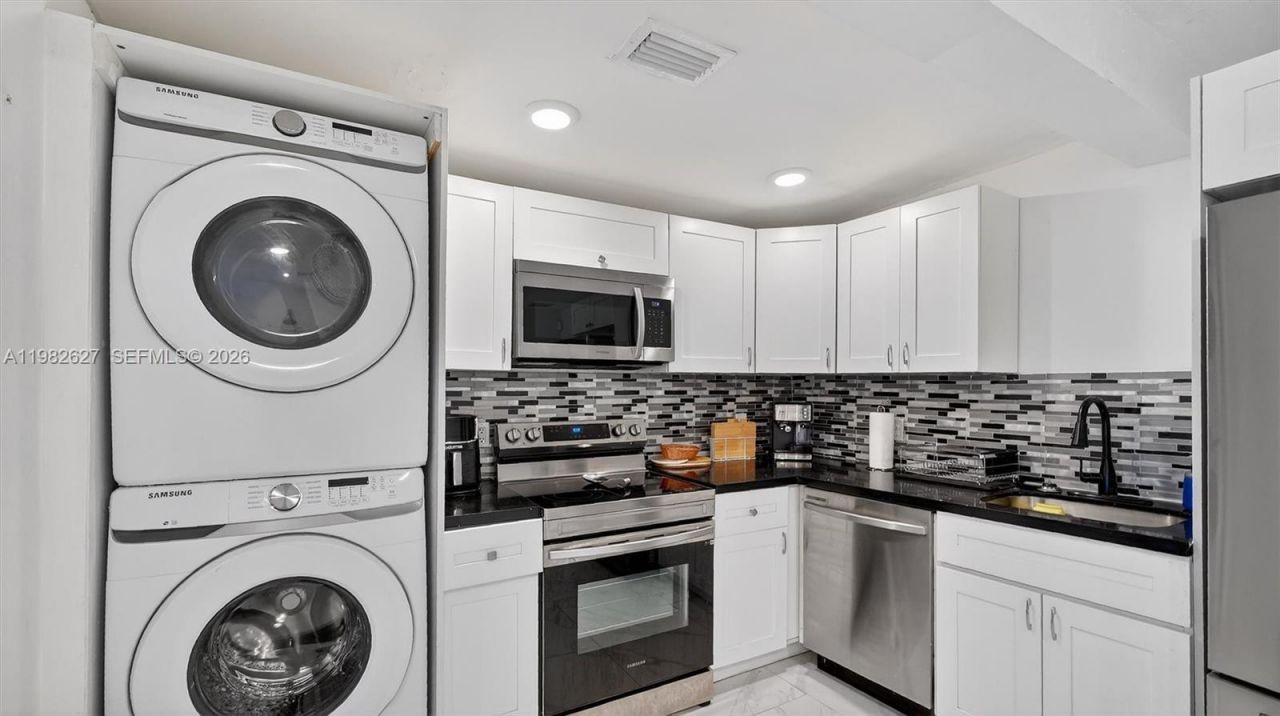 2845 SW 67th Ave, Miami, FL 33155 Photo