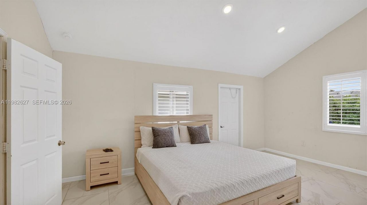 2845 SW 67th Ave, Miami, FL 33155 Photo