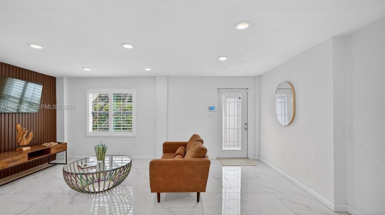 2845 SW 67th Ave, Miami, FL 33155 Photo