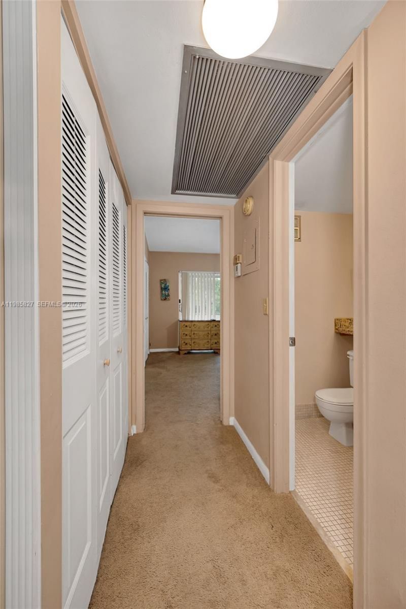 418 Sheffield Q , Unit 418, West Palm Beach, FL 33417 Photo