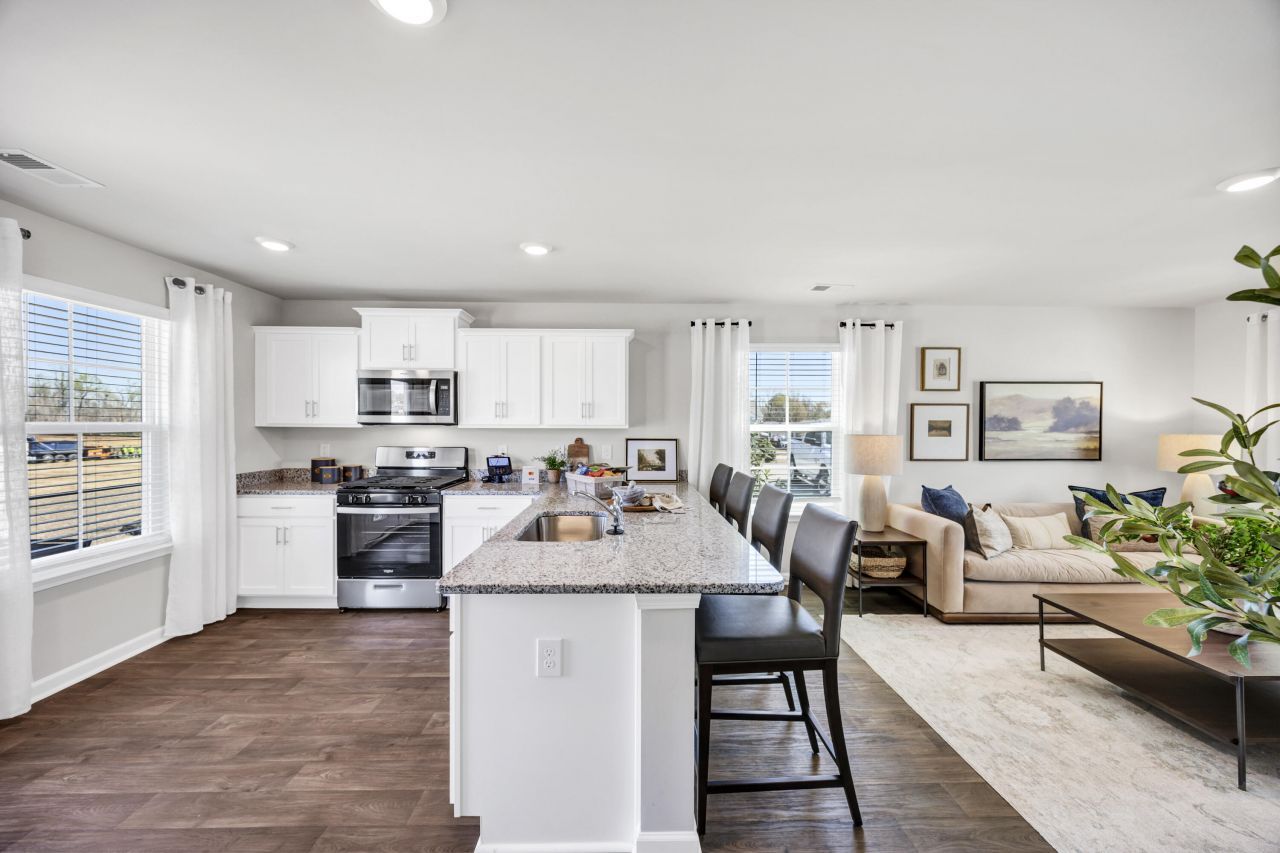 161 Stamford Road Photo 6