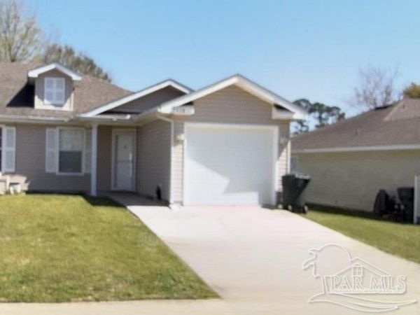 7918 Stonebrook Dr, Pensacola, FL 32514