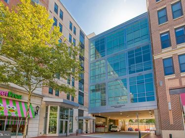 444 W BROAD STREET W, Unit 307, FALLS CHURCH, VA 22046