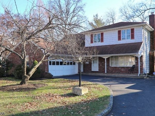 240 Twin Oaks Ter, Westfield, NJ 07090