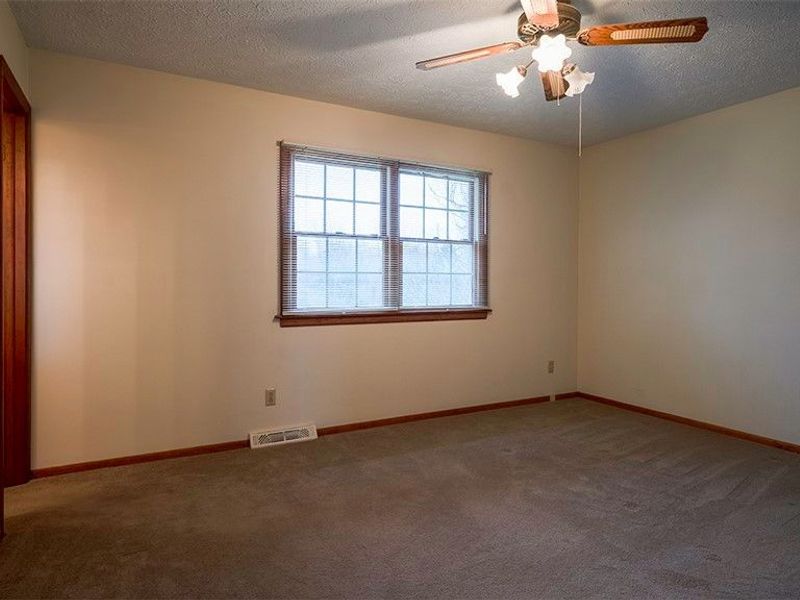 5239 Cadwallader Sonk Road, Fowler, OH 44418 Photo 23