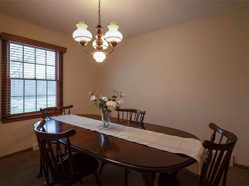 5239 Cadwallader Sonk Road, Fowler, OH 44418 Photo 6