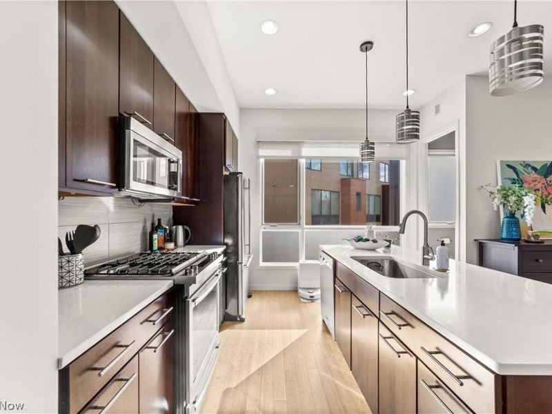 1881 E 119th Street, Cleveland, OH 44106 Photo 6