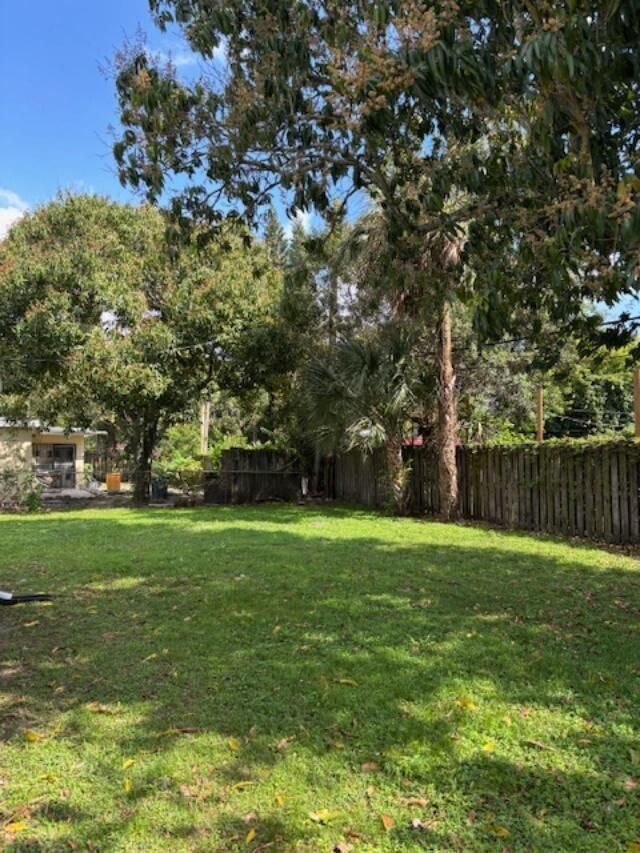 5820 NW 13th Street, Sunrise, FL 33313 Photo