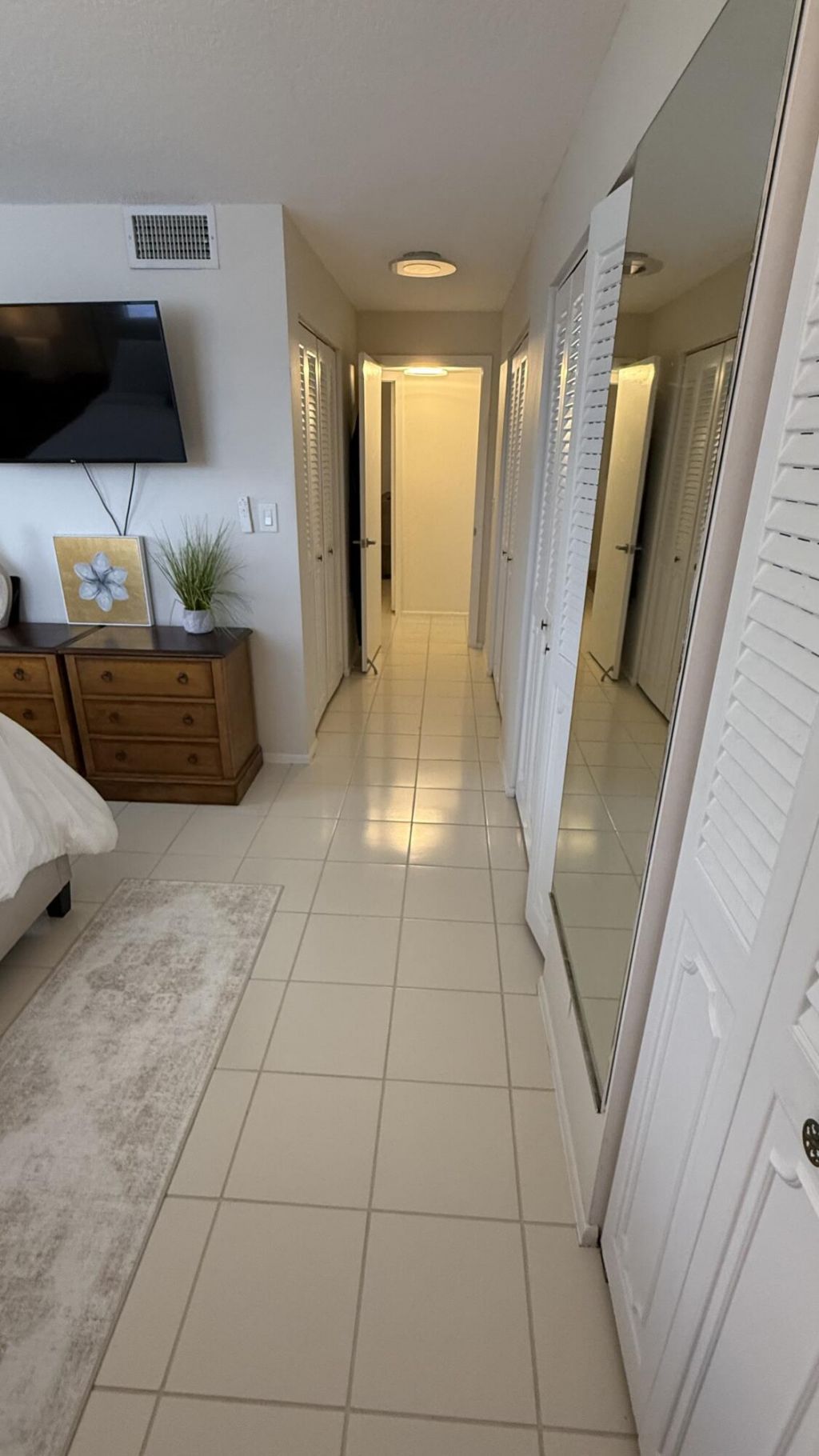 111 SE 3rd Avenue, Unit 108, Dania Beach, FL 33004 Photo