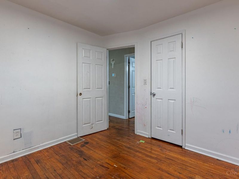 1725 Guise Court, Reading, OH 45215 Photo 11