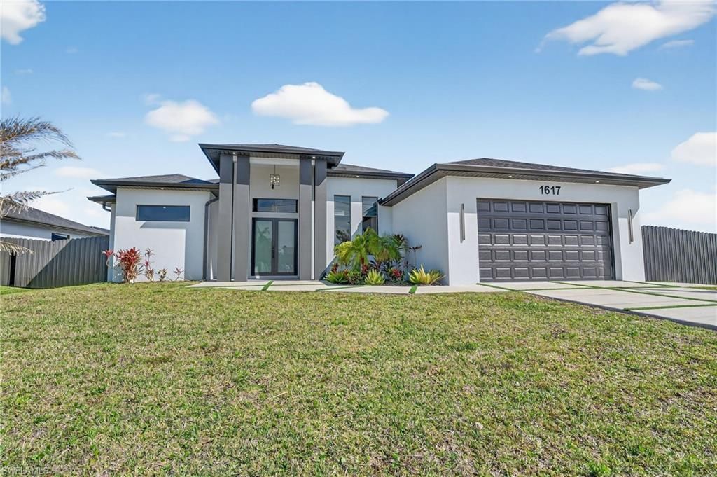 1617 NE 12th St, Cape Coral, FL 33909 Photo