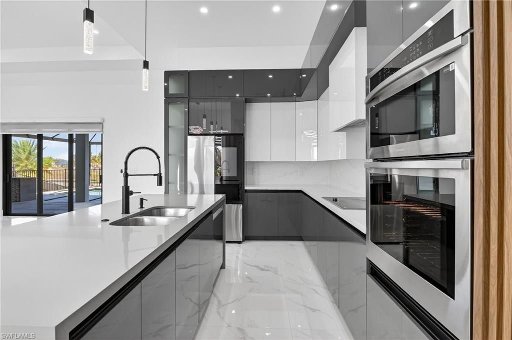 1617 NE 12th St, Cape Coral, FL 33909 Photo