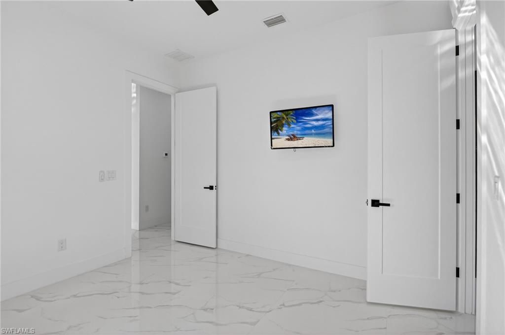 1617 NE 12th St, Cape Coral, FL 33909 Photo