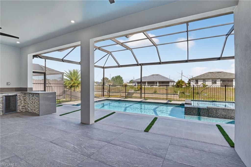 1617 NE 12th St, Cape Coral, FL 33909 Photo