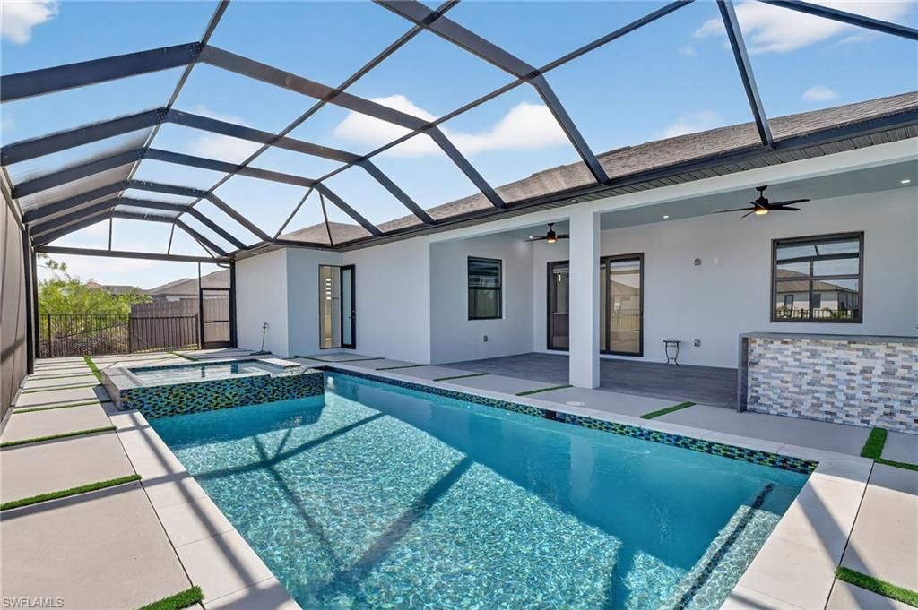 1617 NE 12th St, Cape Coral, FL 33909 Photo