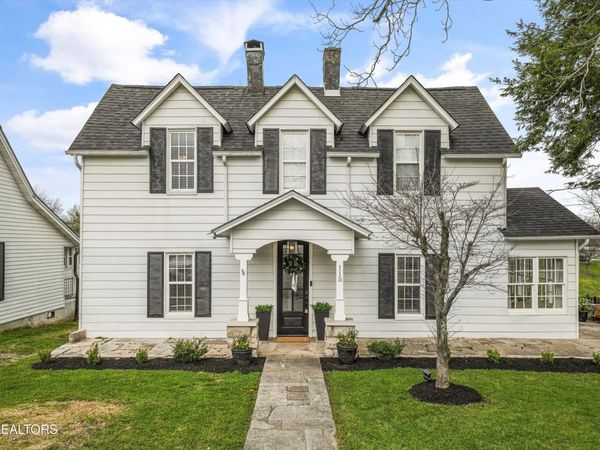 115 N Farnum St, Friendsville, TN 37737