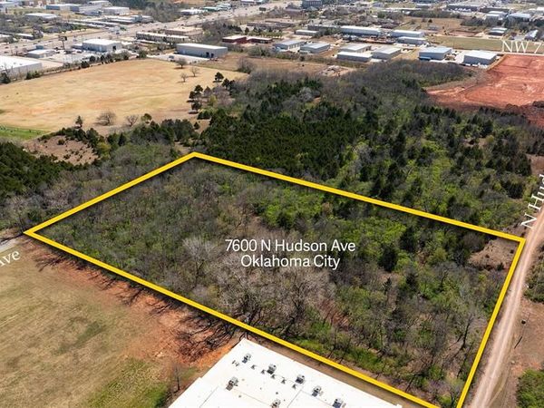 7600 N Hudson Avenue, Oklahoma City, OK 73116