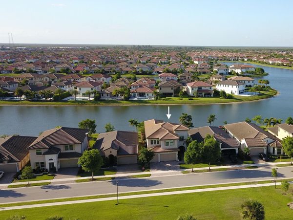 11965 S Baypoint Circle, Parkland, FL 33076