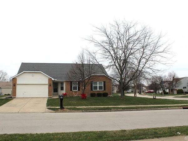 201 Sagebrush Drive, Clayton, OH 45315
