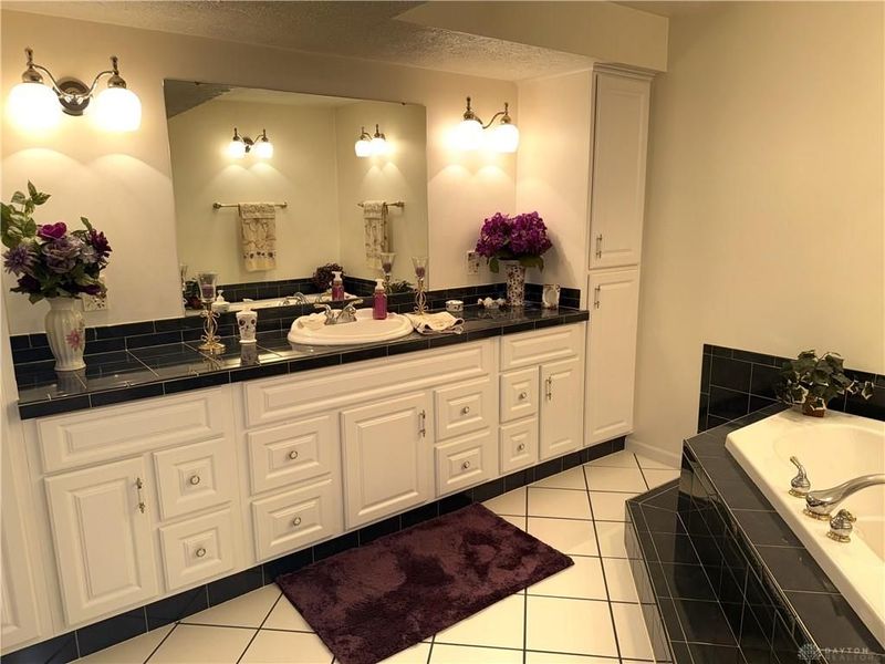 201 Sagebrush Drive, Clayton, OH 45315 Photo 56