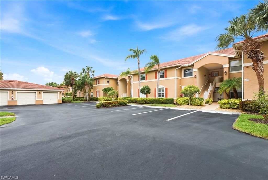 6930 Huntington Lakes Cir, Unit 203, Naples, FL 34119 Photo