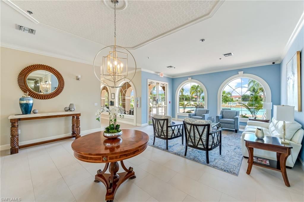 6930 Huntington Lakes Cir, Unit 203, Naples, FL 34119 Photo