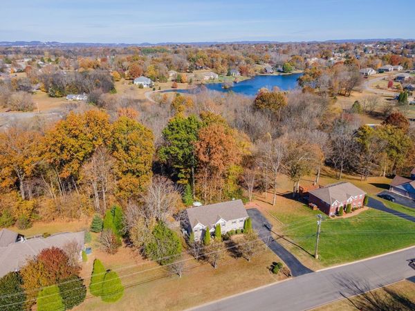 529 Katelyn Dr S, Spring Hill, TN 37174