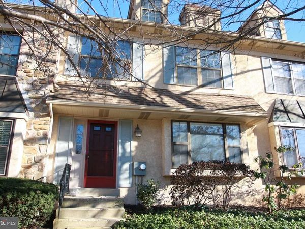 1195 HEYWARD ROAD, Unit 36, CHESTERBROOK, PA 19087