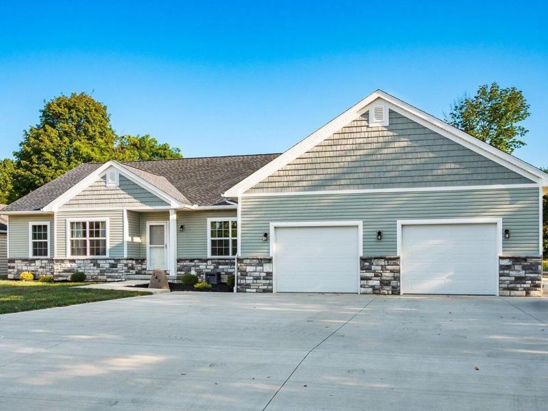 141 Sandpiper Drive, Thornville, OH 43076 Photo 92