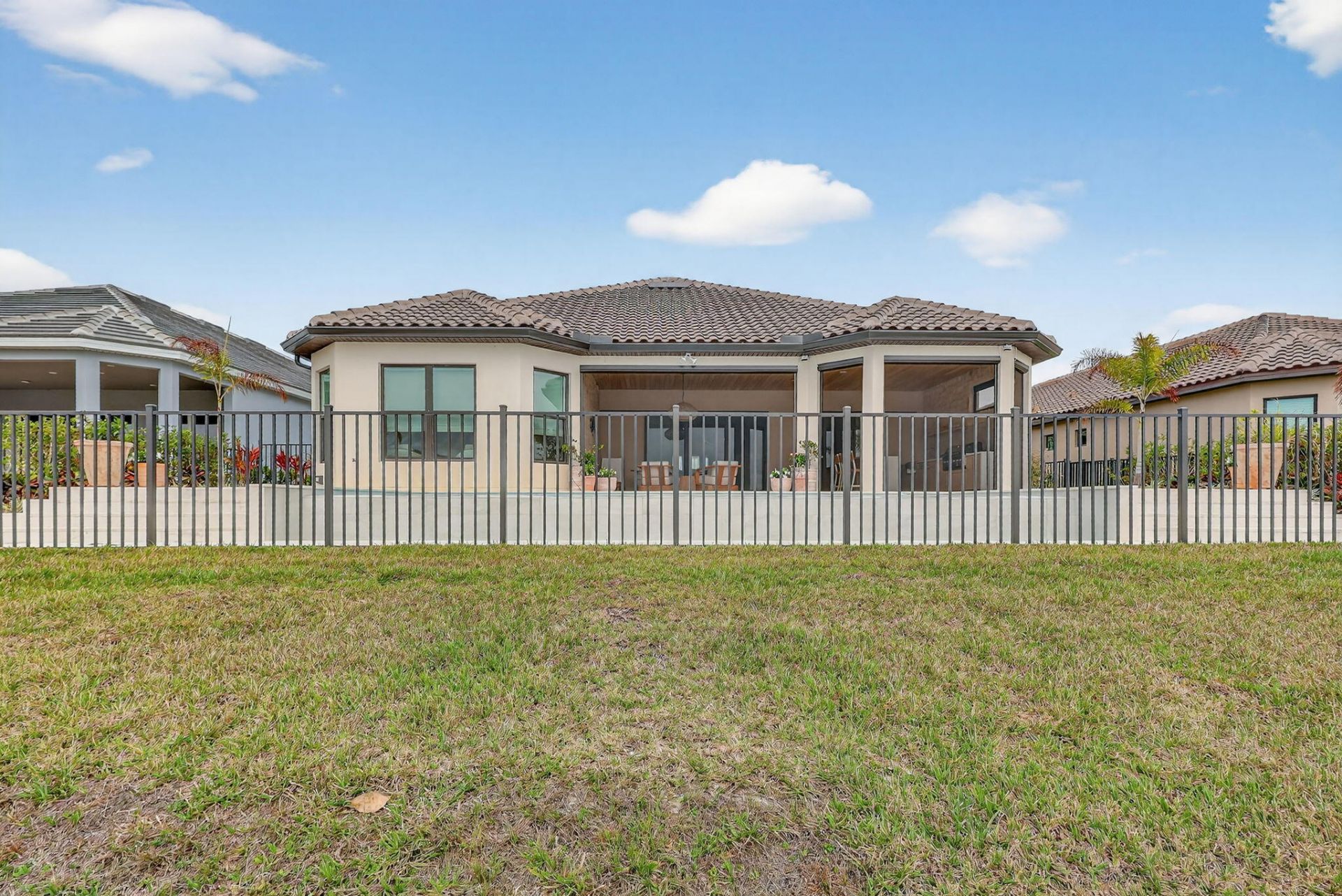 10102 SW Davanti Drive, Port Saint Lucie, FL 34987 Photo