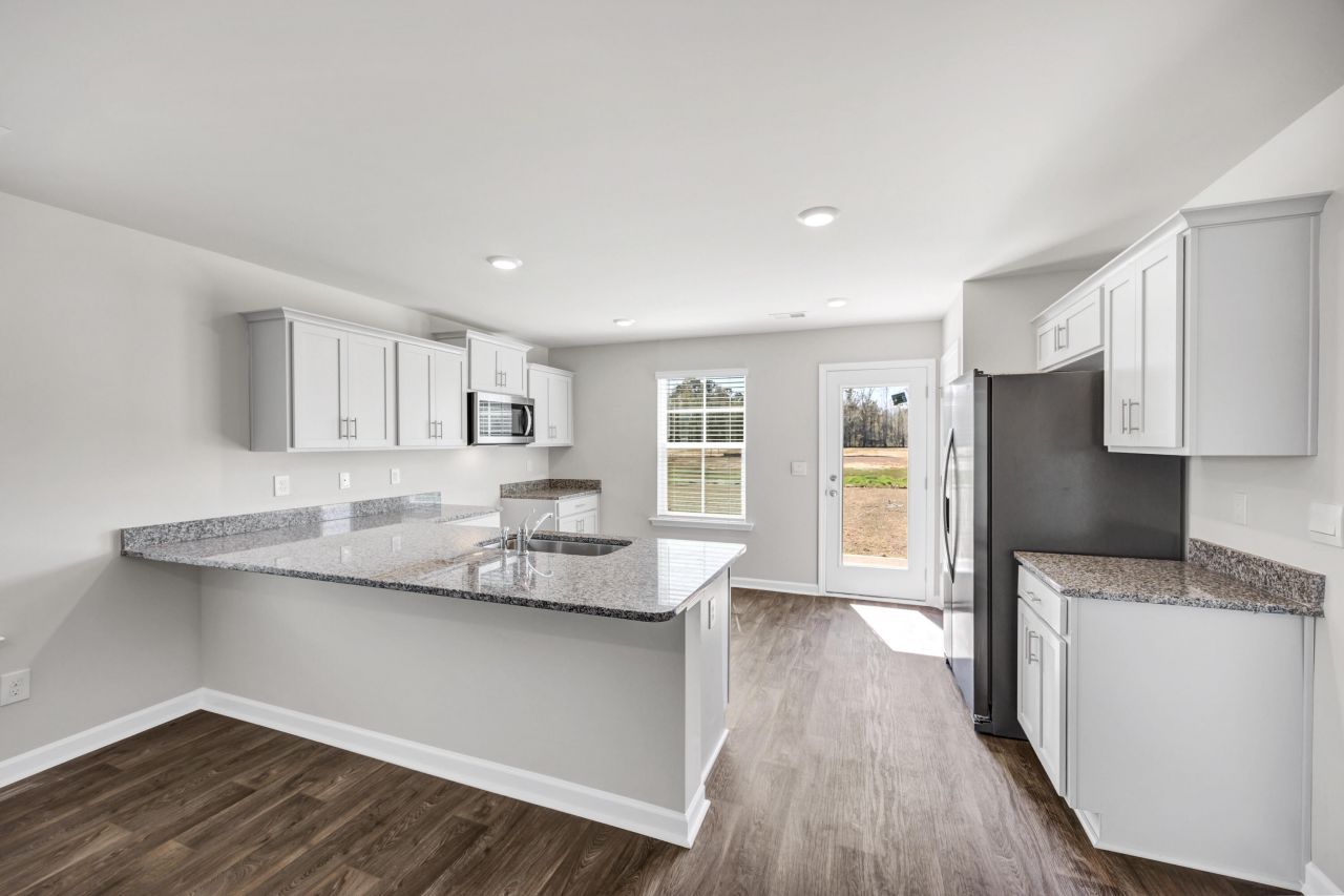 157 Stamford Road Photo 4