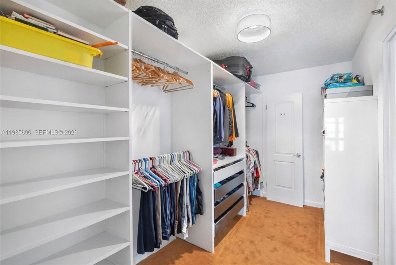 4000 Towerside Ter, Unit 1102, Miami, FL 33138 Photo