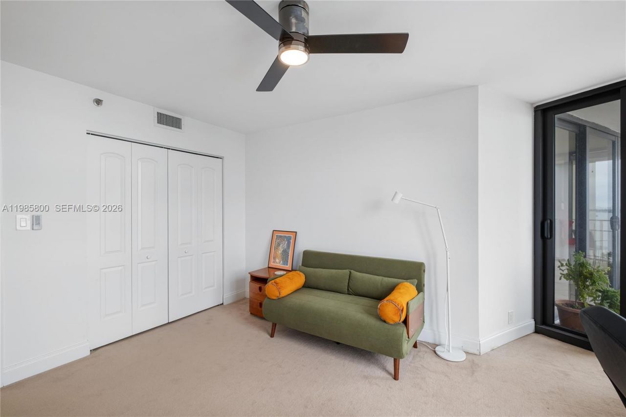 4000 Towerside Ter, Unit 1102, Miami, FL 33138 Photo