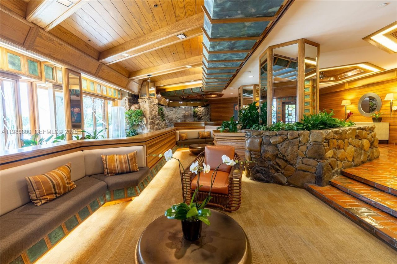 4000 Towerside Ter, Unit 1102, Miami, FL 33138 Photo