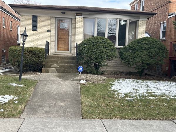 1625 N Oak Park Avenue , Chicago, IL 60707