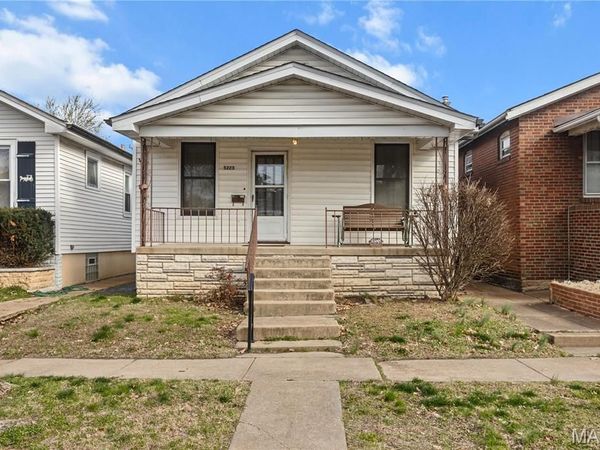 5223 Schollmeyer Avenue, St Louis, MO 63109
