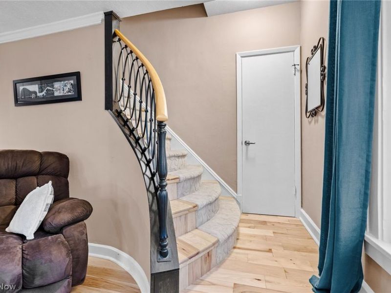 21941 Westwood Avenue, Fairview Park, OH 44126 Photo 16