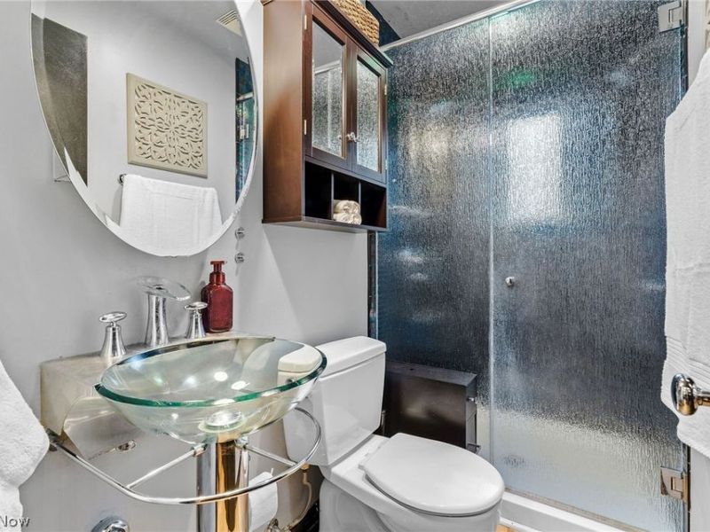 21941 Westwood Avenue, Fairview Park, OH 44126 Photo 17